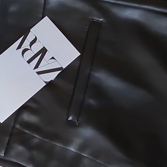 ZARA * FLARED FAUX LEATHER  PANTS BLACK Cropped Size M L XL - Picture 13 of 13